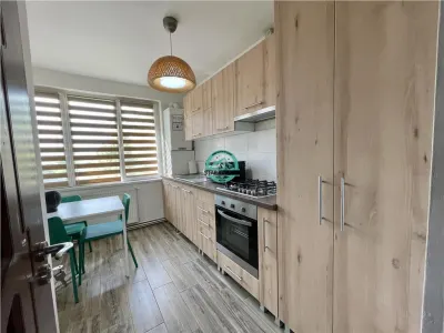 Apartament cu 3 camere de inchiriat, modern in Centru langa ING - foto 3