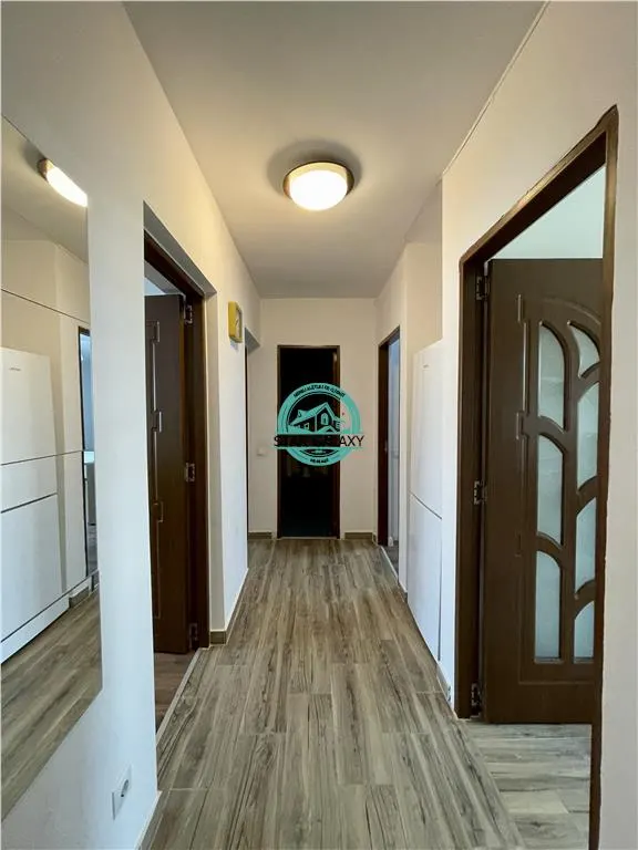 Apartament cu 3 camere de inchiriat, modern in Centru langa ING - foto 9