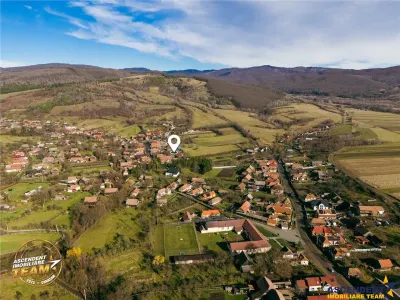 FILM! Casa si anexe, pe domeniu de 6.221mp,  livada pomi fructiferi, Lemnia, Covasna - foto 21