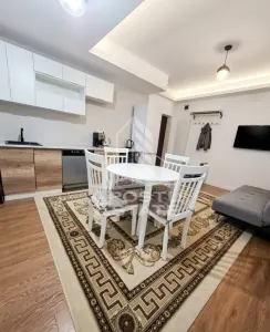 Apartament 3 camere + loc de parcare BLOC NOU - Arad