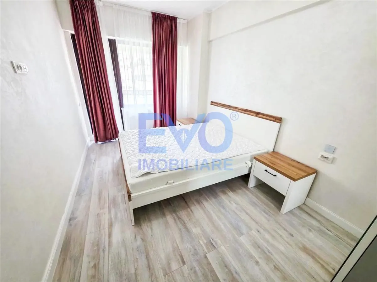 Apartament cu 2 camere, aer conditionat, complex Royal Town Copou - foto 6