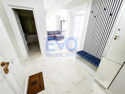 Apartament cu 2 camere, aer conditionat, complex Royal Town Copou - foto 8