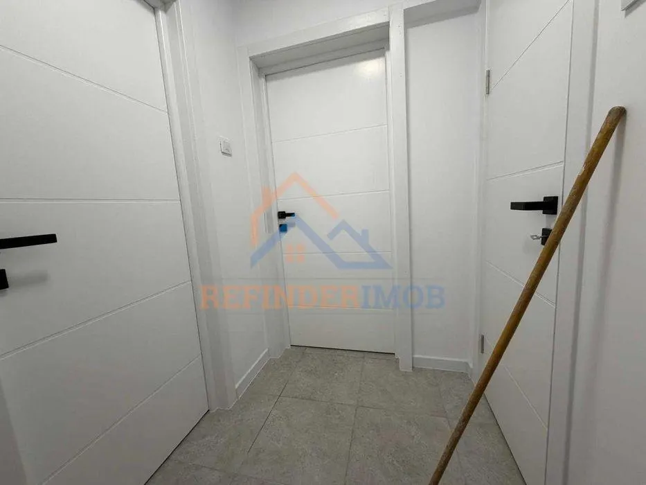 Apartament 3 camere Berceni zona Gradistea - foto 3