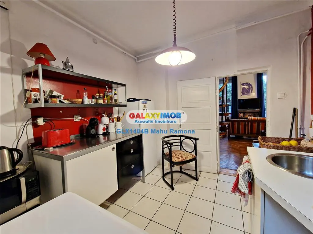 Casa veche renovata, parter+mansarda, curte proprie, Foisorul de Foc - foto 9