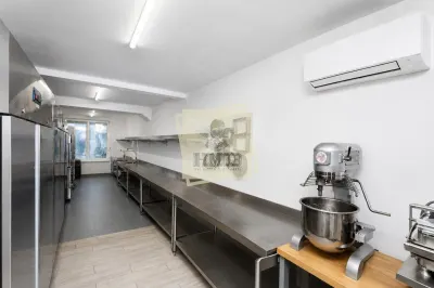 Spatiu comercial autorizat DSV si DSP | 55 mpu | 2 locuri parcare | Selimbar - foto 2