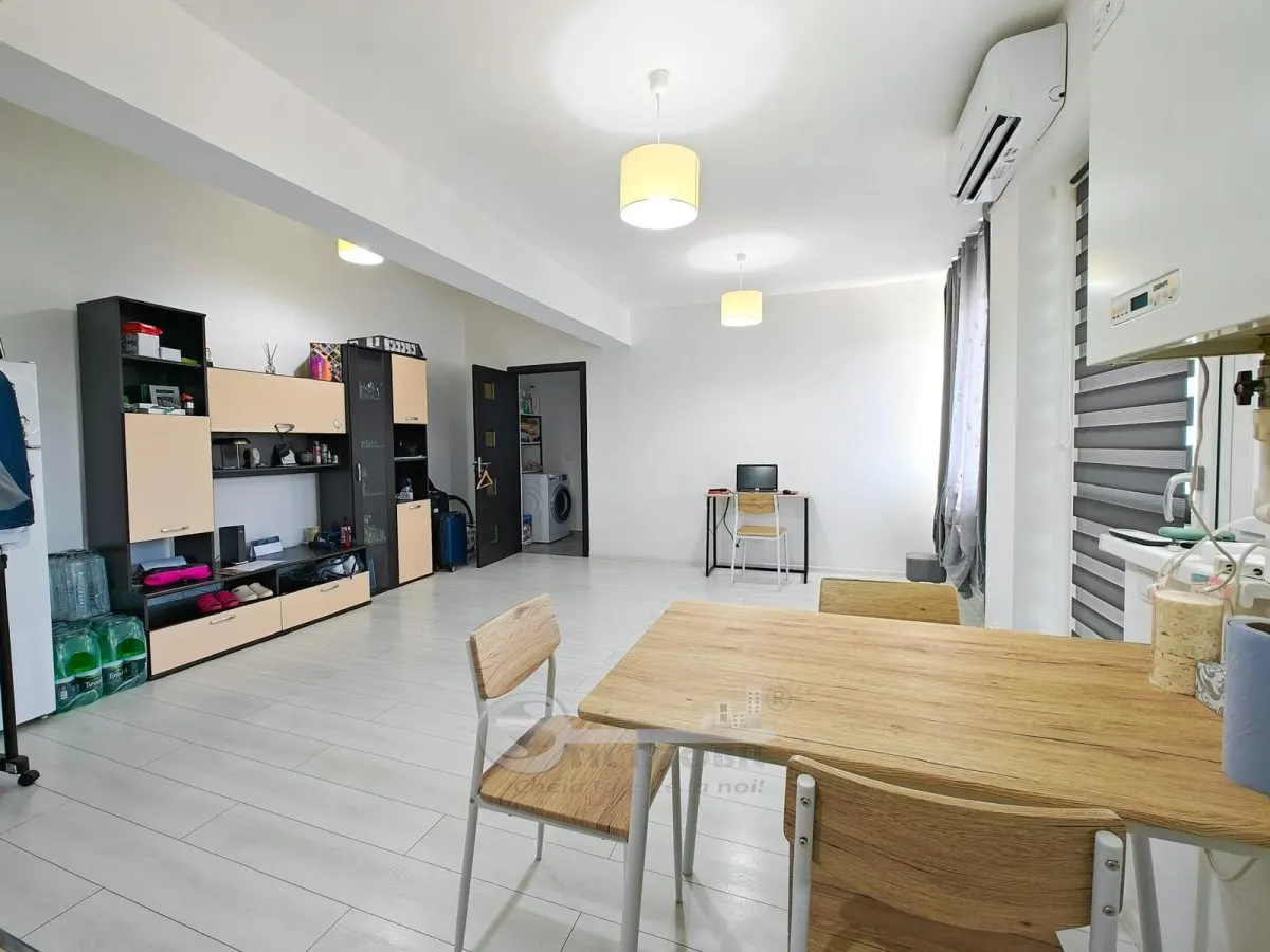 Apartament cu 2 camere, Bucium, mutare imediata - foto 2