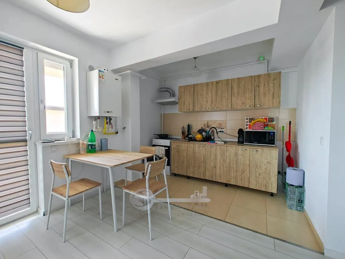 Apartament cu 2 camere, Bucium, mutare imediata - foto 4
