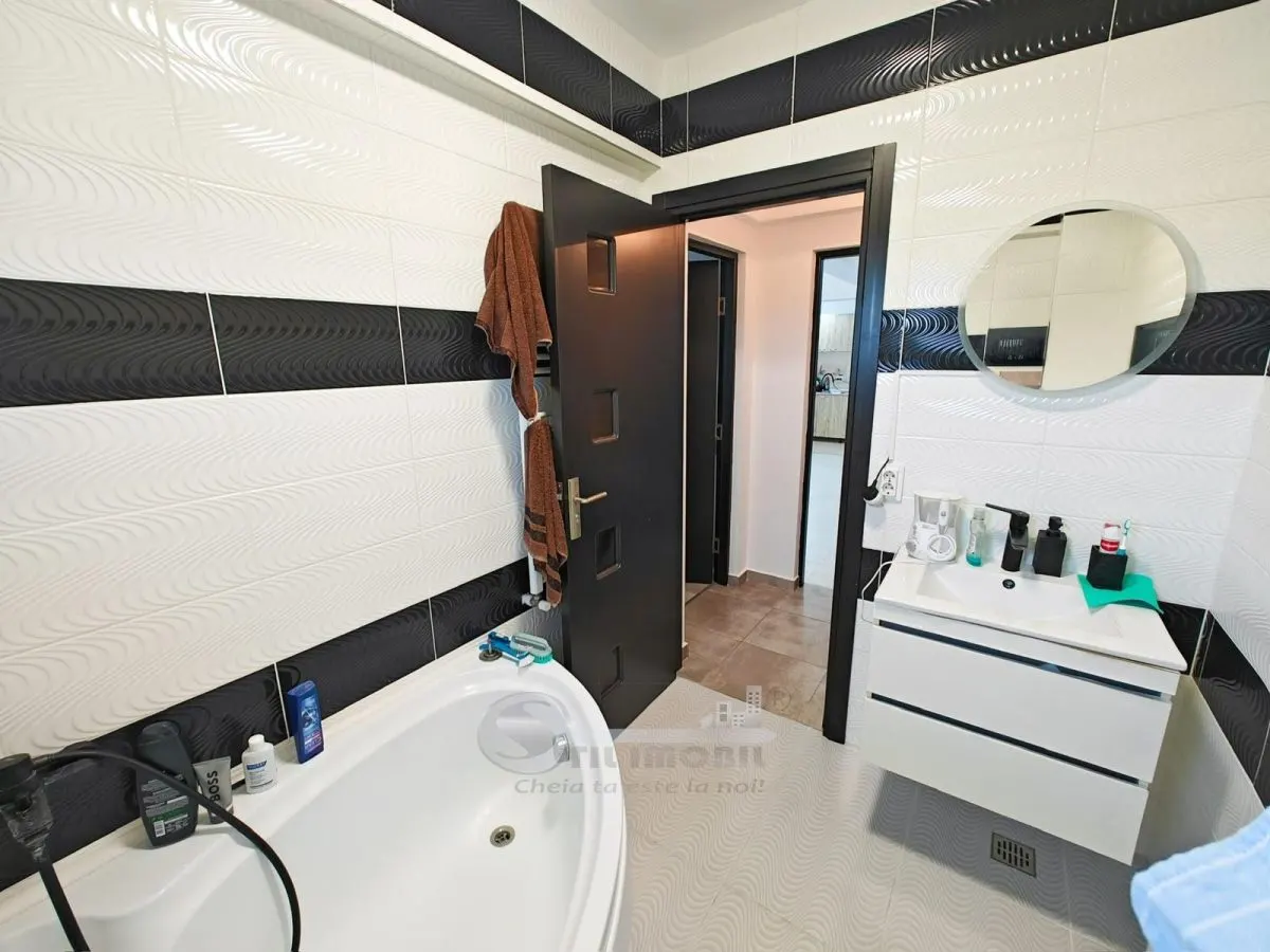Apartament cu 2 camere, Bucium, mutare imediata - foto 10