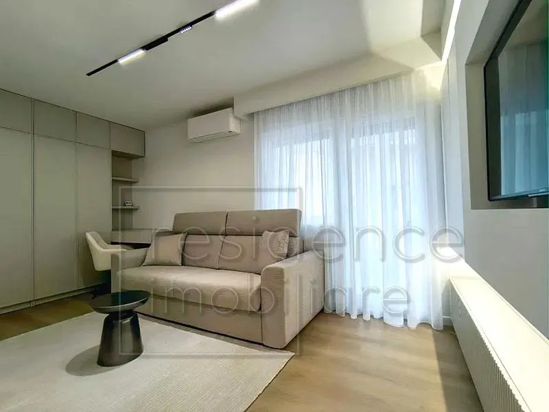 Garsoniera de lux, Centru, zona McDonald''s+Parcare - foto 3