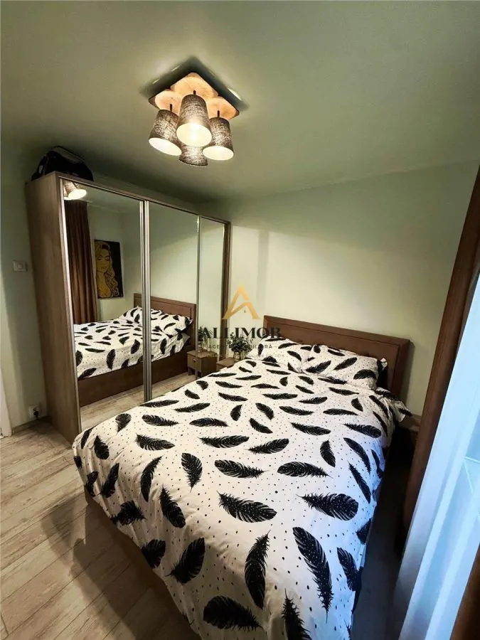 Apartament 3 camere in Ploiesti, zona Malu Rosu - foto 2