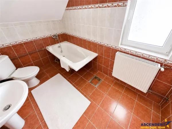 Casă 6 camere Brașov - poza 12