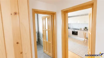 Casa cu 6 camere, 600 mp teren, pomi fructiferi, toate utilitatile, Stupini, Brasov - foto 10