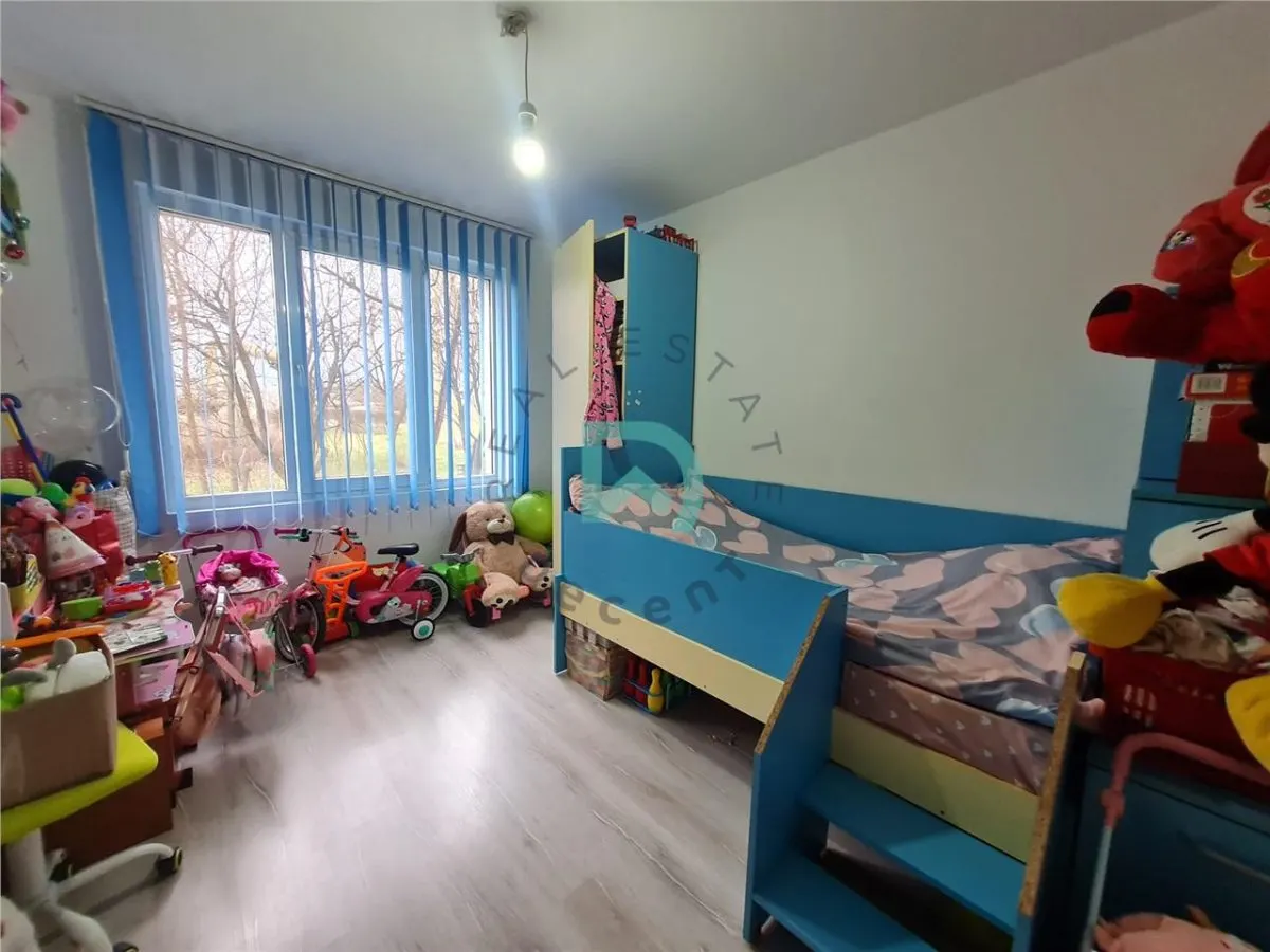 Apartament 3 camere Craiter, , Brasov - foto 9