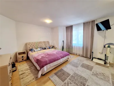 Casa 4 camere, 3 dormitoare, foisor si garaj | Teren 500 mp– Zona CFR - foto 6