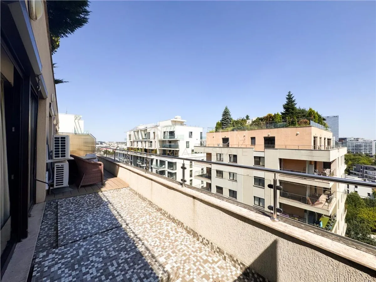 Apartament de inchiriat Triplex 4 Camere Herastrau North Area Lake View - foto 21