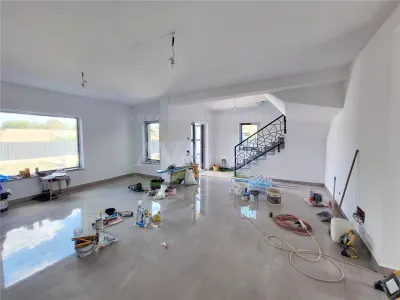 Vila noua din caramida, 130 mp utili – Teren 430 mp | Semineu- Zona Ura - foto 4