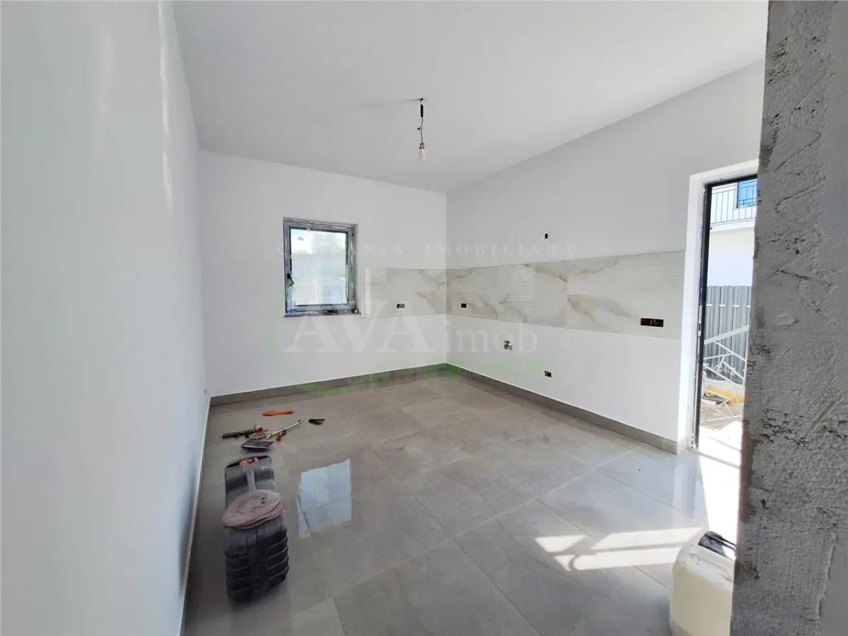 Vila noua din caramida, 130 mp utili – Teren 430 mp | Semineu- Zona Ura - foto 5