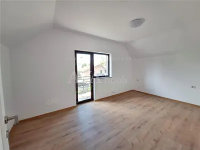 Vila noua din caramida, 130 mp utili â€“ Teren 480 mp | Zona Ura - foto 11