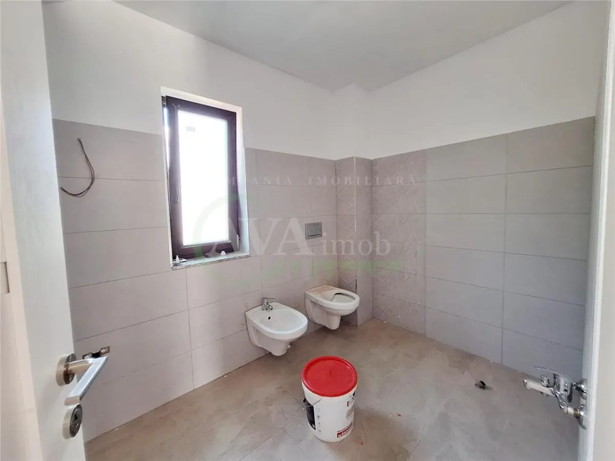 Vila noua din caramida, 130 mp utili â€“ Teren 480 mp | Zona Ura - foto 18