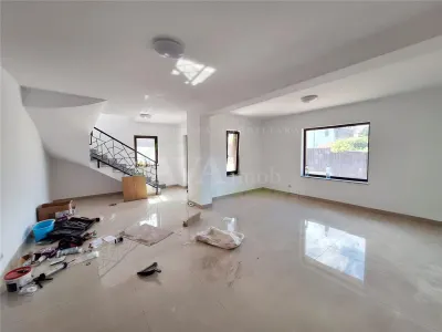 Vila noua din caramida, 130 mp utili â€“ Teren 480 mp | Zona Ura - foto 3