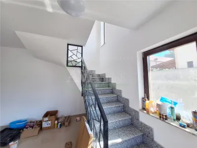 Vila noua din caramida, 130 mp utili â€“ Teren 480 mp | Zona Ura - foto 8