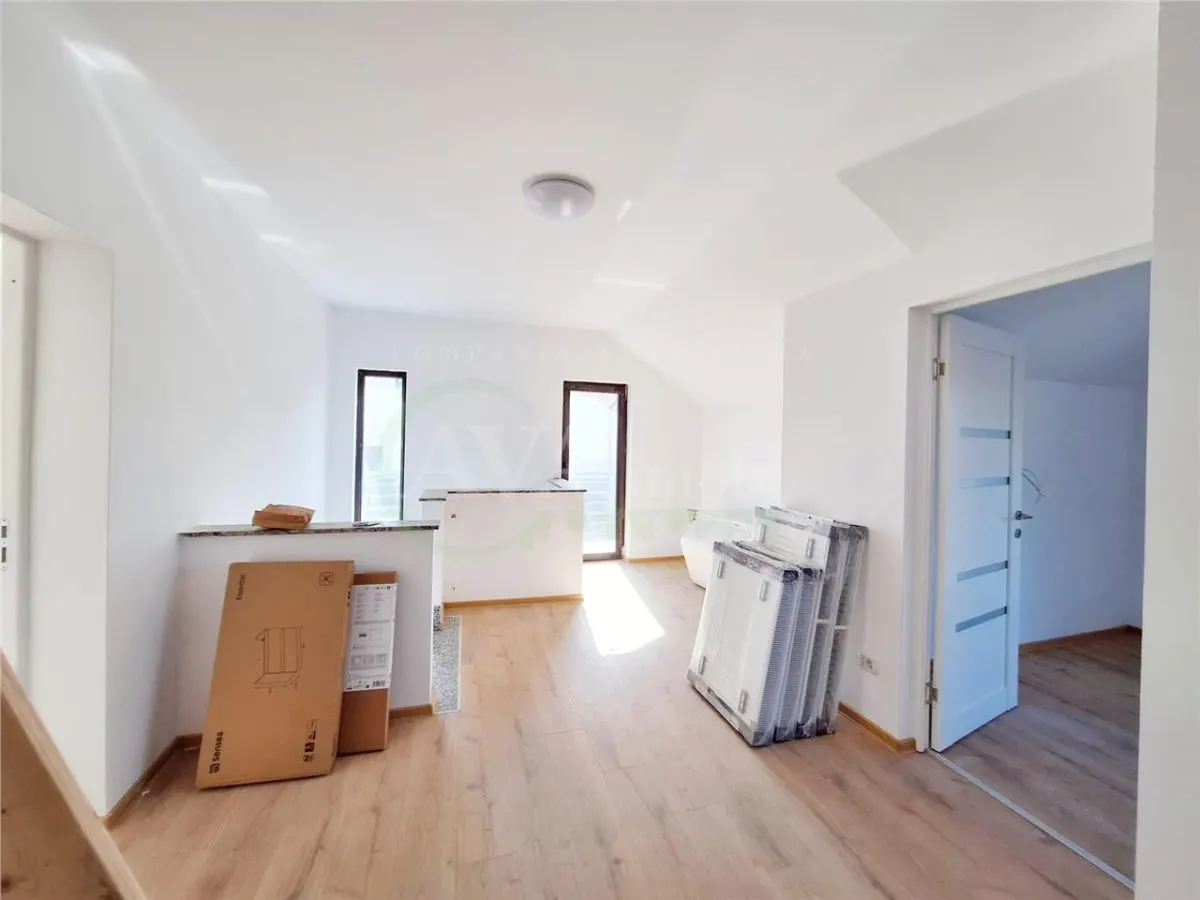 Vila noua din caramida, 130 mp utili â€“ Teren 480 mp | Zona Ura - foto 9