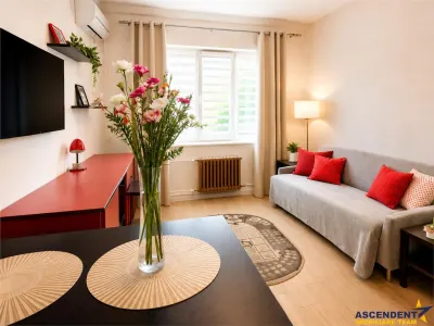 Garsoniera cu baie si bucatarie, mobilata, loc parcare, Tractorul, Brasov - Brasov