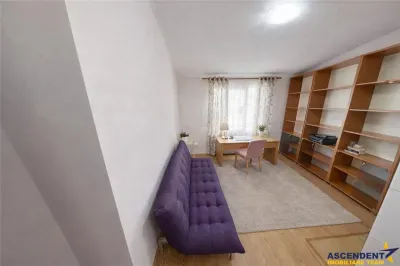 Rezidenta 4 camere,in farmec istoric, vedere Tampa,cu beci si pod,Centrul Istoric Brasov - foto 3