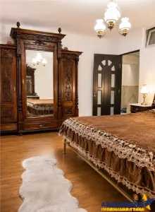 Ultracentral: Elegant nivel in vila, cu terasa, Centrul istoric, Brasov - Brasov