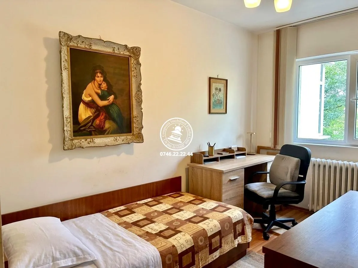Apartament 3 camere decomandat Centru -Tg Cucu - foto 6