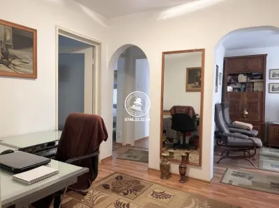 Apartament 3 camere decomandat Centru -Tg Cucu - foto 7
