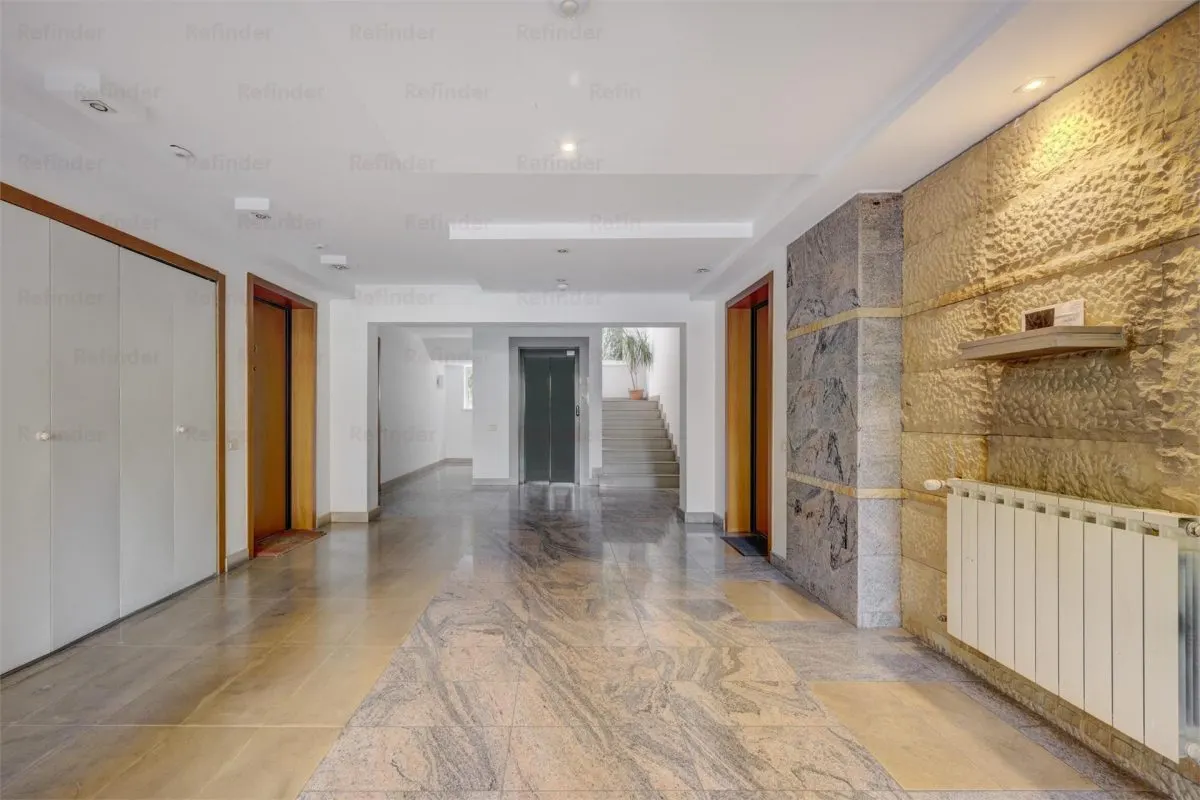Vanzare apartament 4 camere | spectaculos | Primăverii | vedere la Lac | parcare subterană | 188mp utili | oferta unică | - foto 20