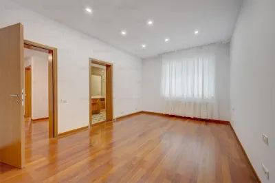 Vanzare apartament 4 camere | spectaculos | Primăverii | vedere la Lac | parcare subterană | 188mp utili | oferta unică | - foto 9