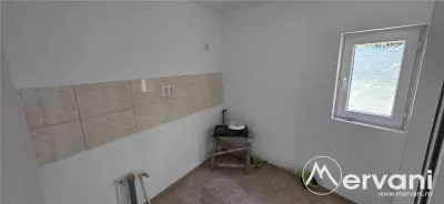 Casa cu 2 camere de vanzare in Campina - foto 11