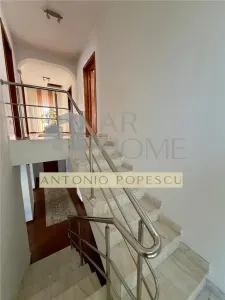 Vila 4 camere, in Ploiesti, zona Albert. - foto 11