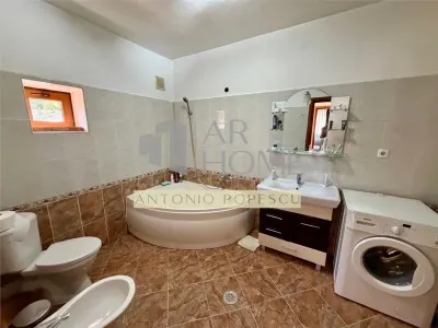 Vila 4 camere, in Ploiesti, zona Albert. - foto 23