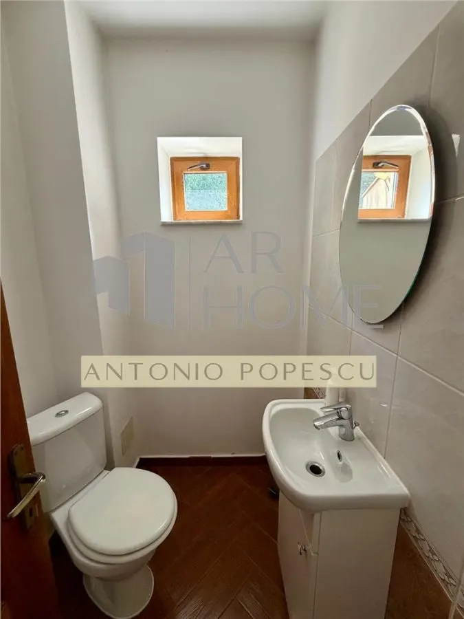 Vila 4 camere, in Ploiesti, zona Albert. - foto 24
