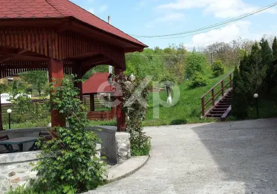 Pensiune 9 camere în Valea Mare Bratia, com. Balilești, jud. Argeș - Balilesti