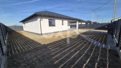 Case 4 camere TiP PARTER Bradu | 400 mp teren - foto 2