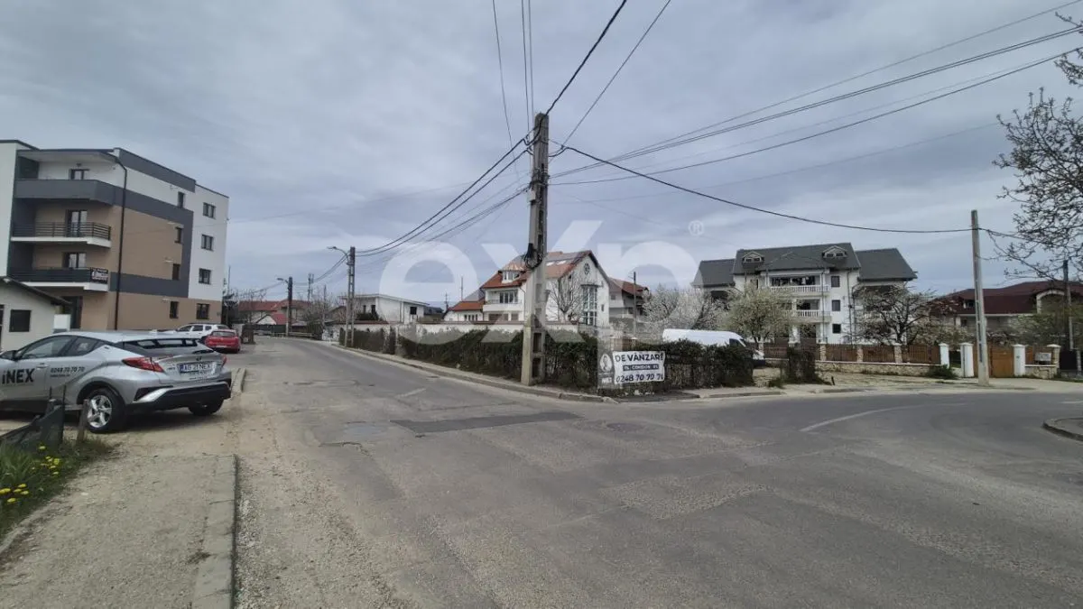 Teren intravilan 573 mp Trivale - Pitesti, str. Campului 10 - foto 1