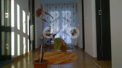 Casă spațioasă cu teren de 2.500 mp în Valea Mărului - foto 8