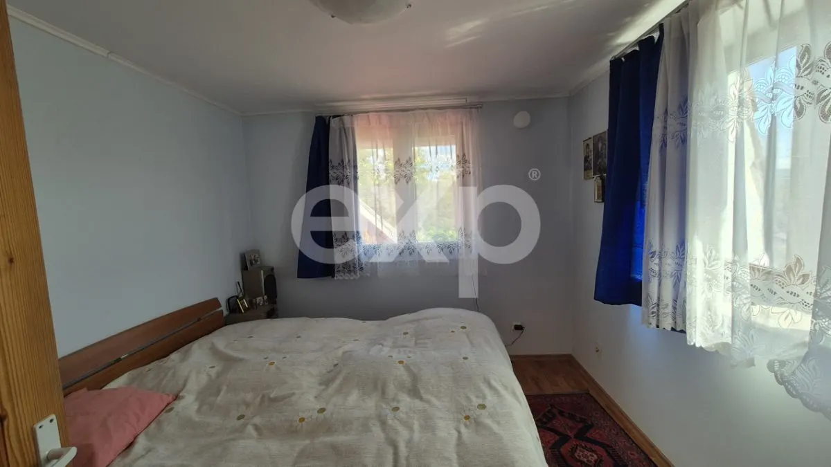 Casă la țară complet mobilată, 1000 mp teren – Bajesti, Balilesti, Argeș - foto 16