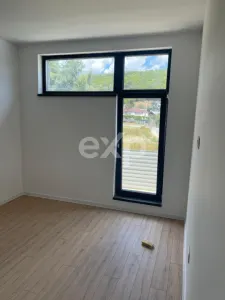 Casă parter cu 3 camere, curte generoasă și liniște deplină – natură și confort - foto 17