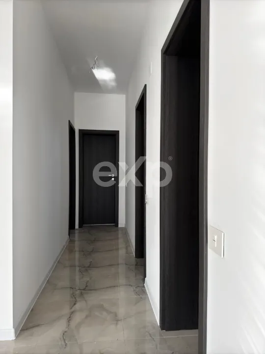 Casă parter cu 3 camere, curte generoasă și liniște deplină – natură și confort - foto 7