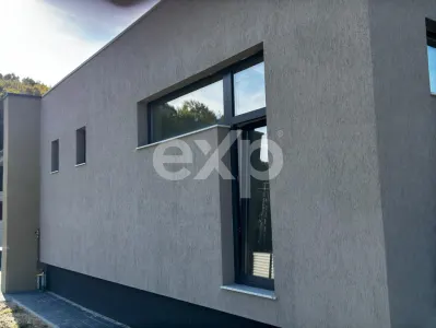 Casă parter cu 3 camere, curte generoasă și liniște deplină – natură și confort - foto 10