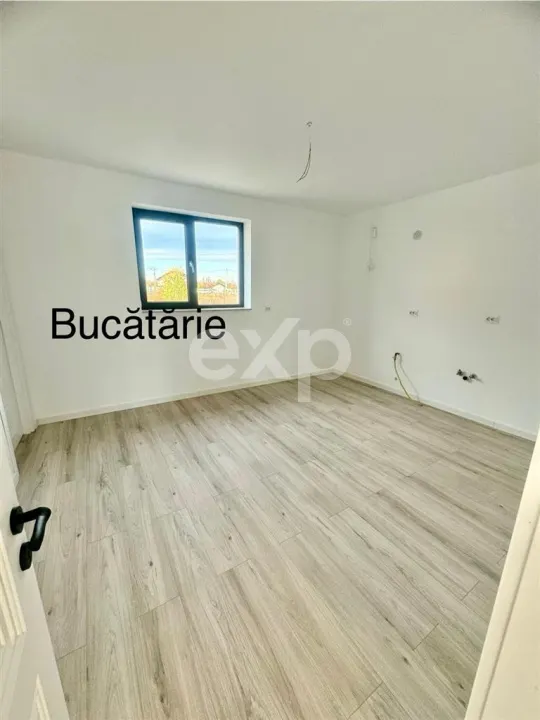 Case individuale 4 camere Bascov | 170 mp | Zona superba - foto 2