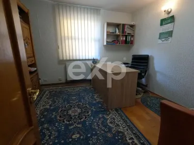 Vilă Exclusivistă cu Terasă și Curte Generoasă în Găvana, Pitești - foto 24