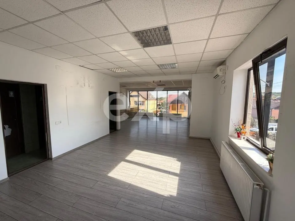 Spațiu Generos și Modern în Cartierul Găvana – Confort și Posibilități Nelimitat - foto 19