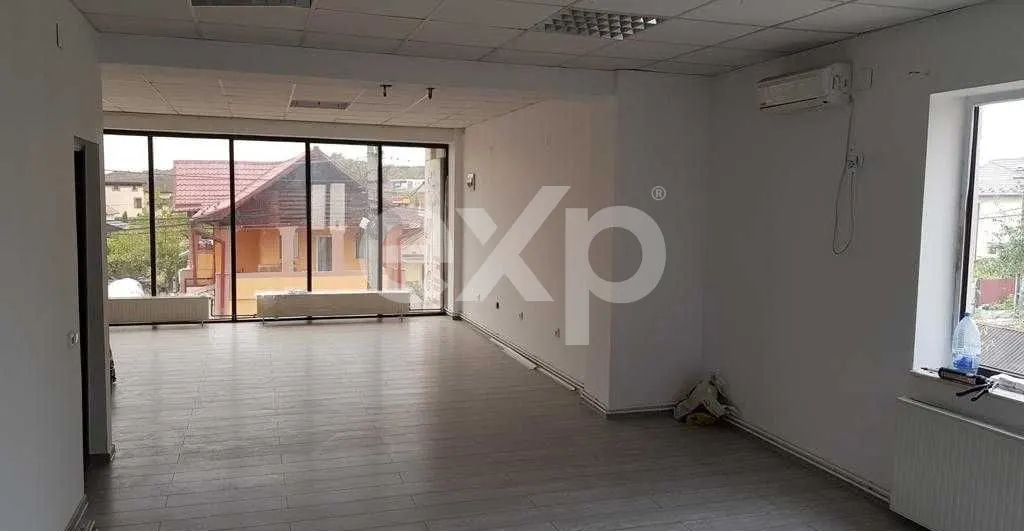 Spațiu Generos și Modern în Cartierul Găvana – Confort și Posibilități Nelimitat - foto 3