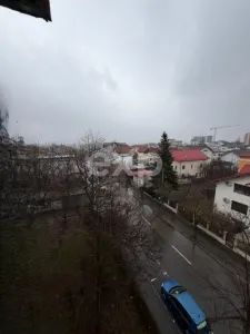 Apartament 3 camere decomandat, luminos, zona Exercițiu – Confort și liniște - Pitesti